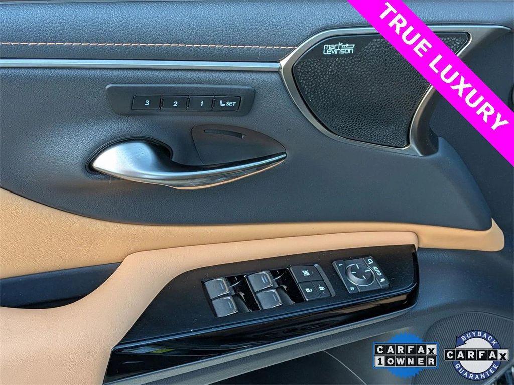 used 2024 Lexus ES 300h car, priced at $39,988