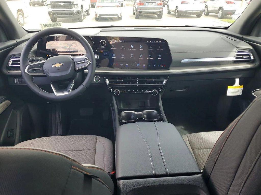 new 2026 Chevrolet Traverse car, priced at $45,540