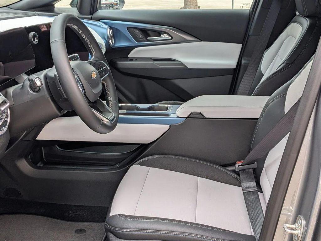 new 2026 Chevrolet Equinox EV car, priced at $34,330