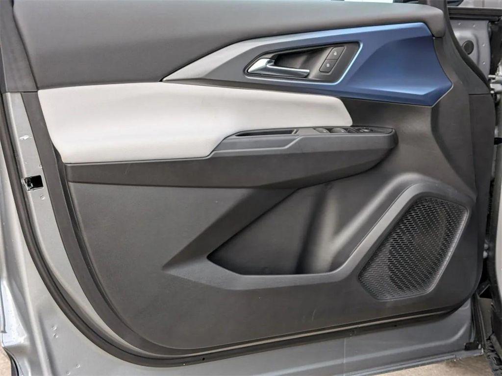 new 2026 Chevrolet Equinox EV car, priced at $34,330