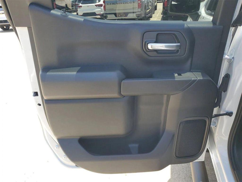 new 2025 Chevrolet Silverado 1500 car, priced at $38,990