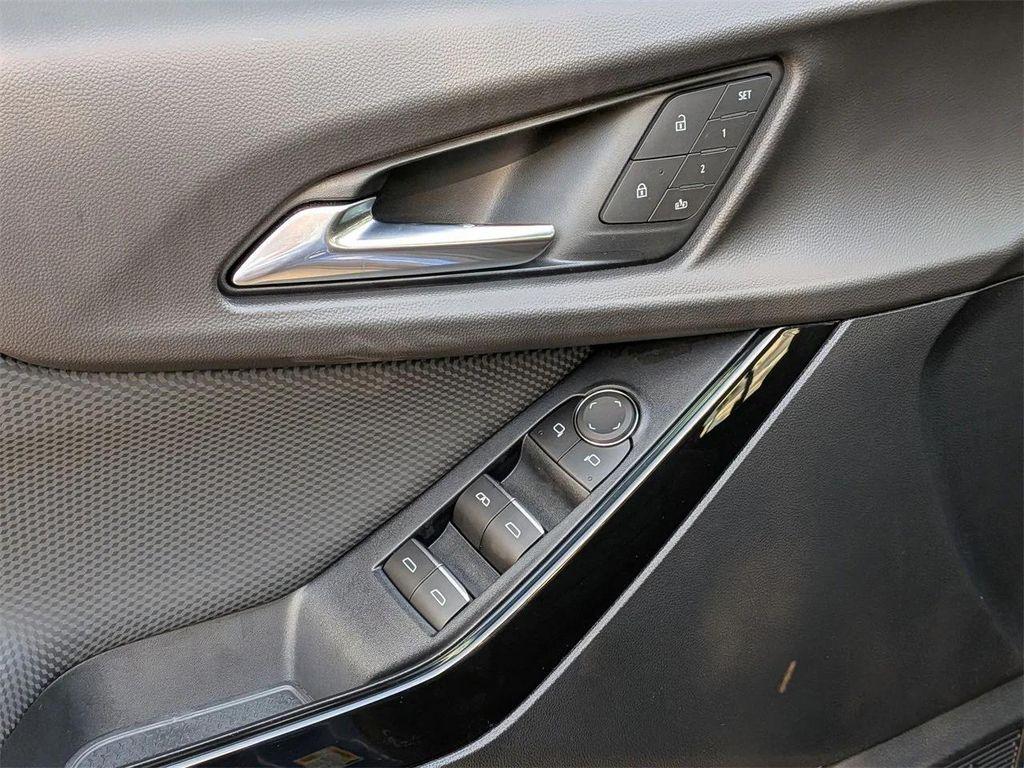 new 2026 Chevrolet Equinox car, priced at $33,340