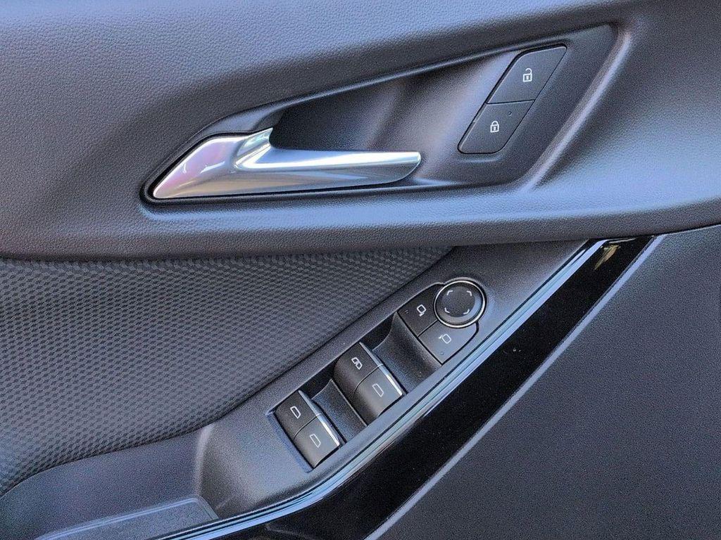 new 2026 Chevrolet Equinox car, priced at $31,932