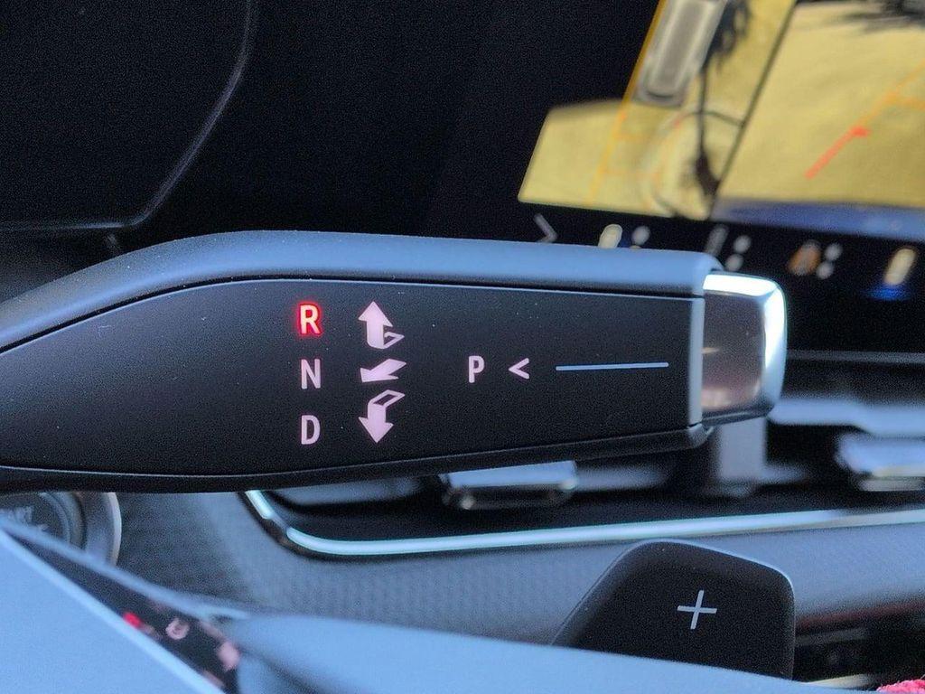 new 2026 Chevrolet Equinox car, priced at $31,932