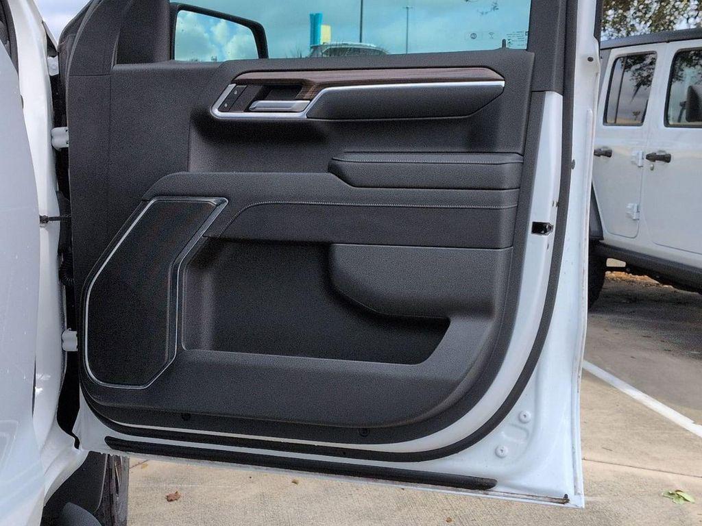 used 2023 Chevrolet Silverado 1500 car, priced at $47,999