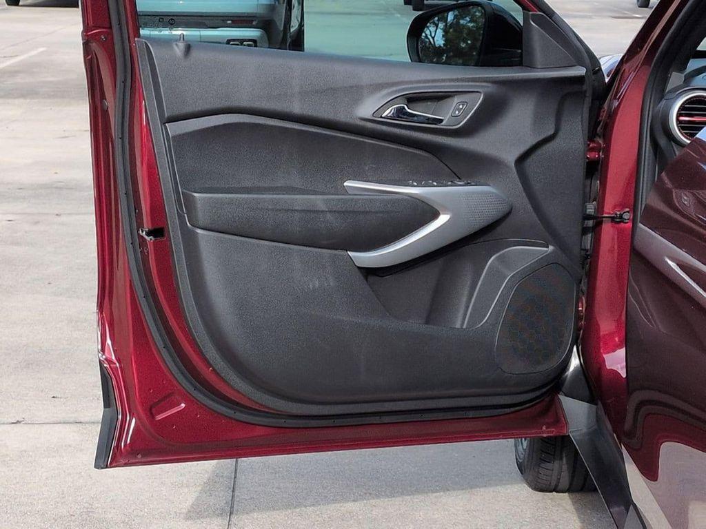 used 2024 Chevrolet Trax car, priced at $17,795