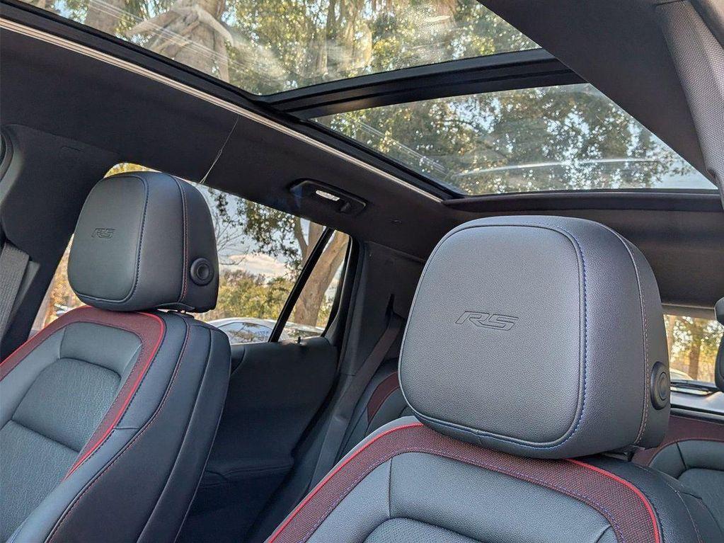 new 2026 Chevrolet Equinox car, priced at $30,287
