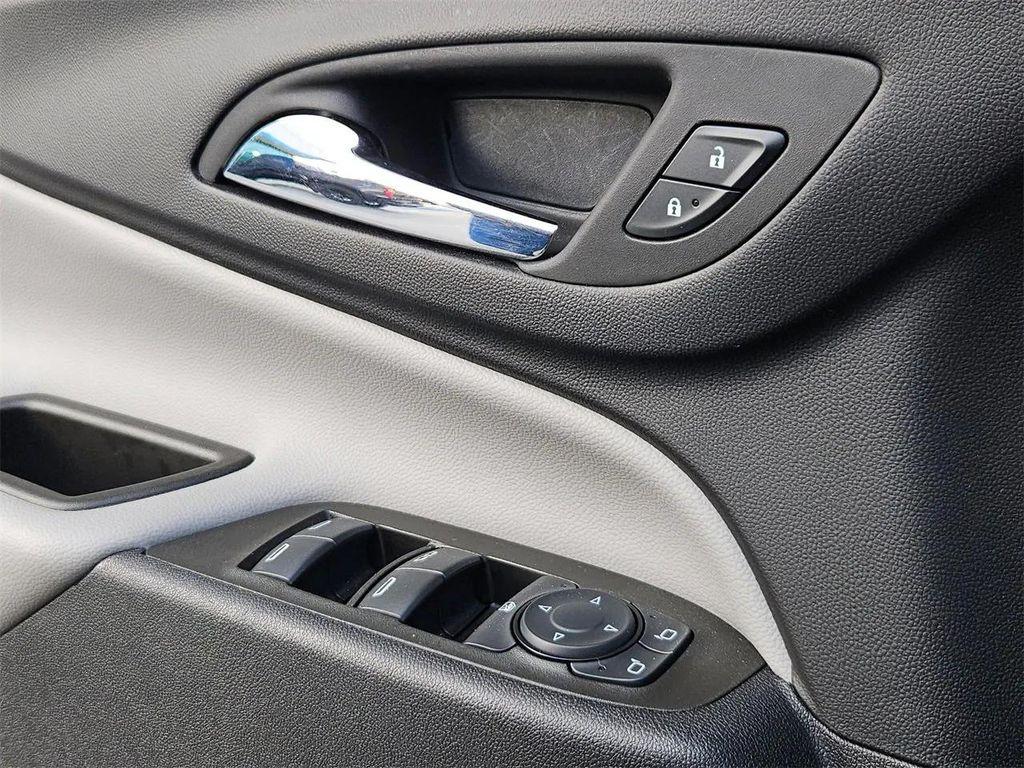 used 2024 Chevrolet Equinox car, priced at $20,583