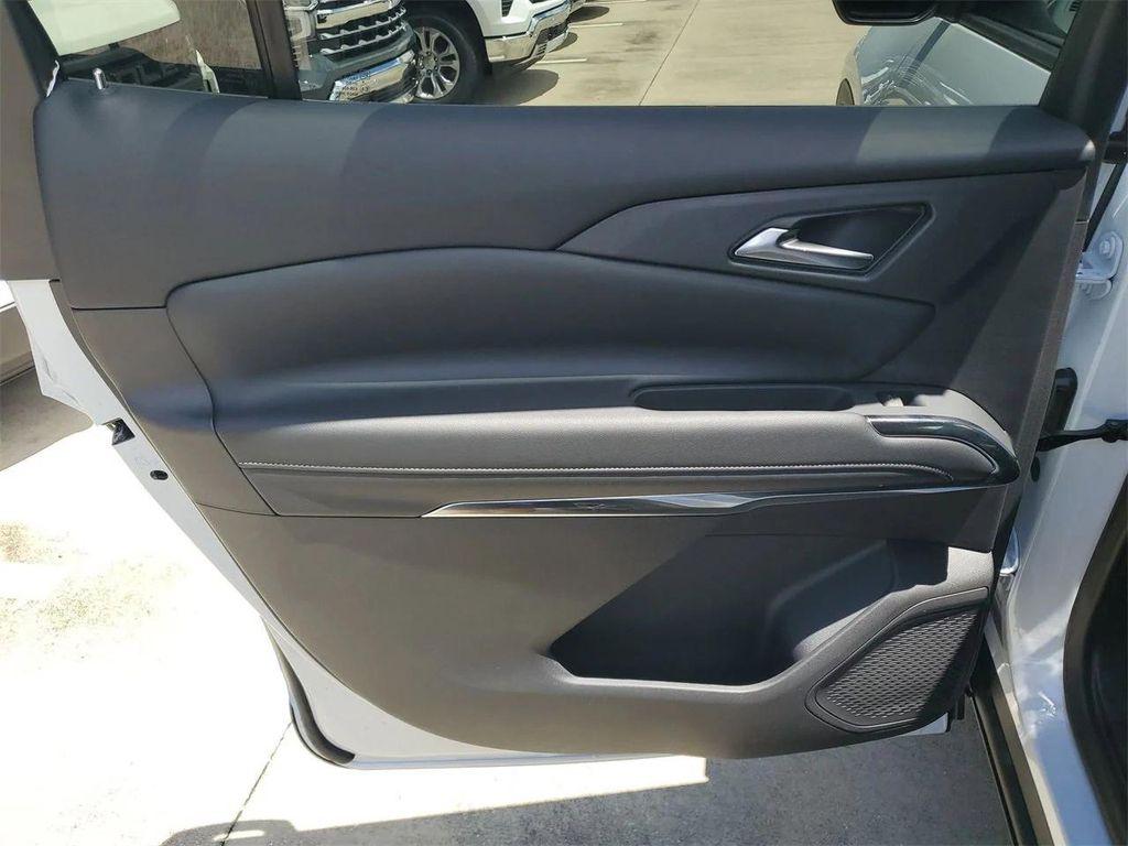 new 2026 Chevrolet Traverse car, priced at $46,960