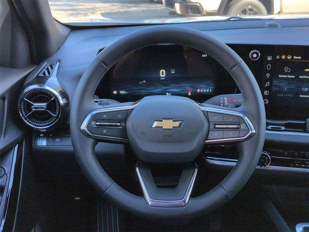 new 2026 Chevrolet Equinox car, priced at $28,330