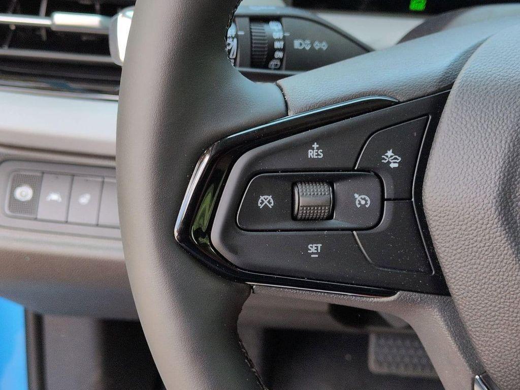 new 2027 Chevrolet Bolt car, priced at $27,790