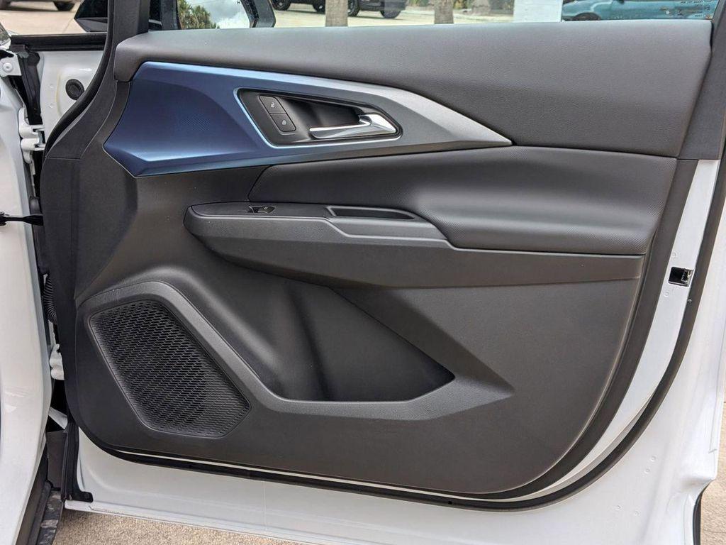 new 2026 Chevrolet Equinox EV car, priced at $34,544