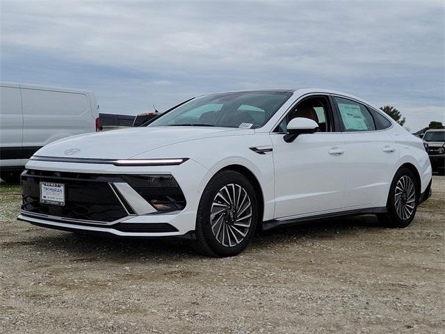 new 2026 Hyundai Sonata Hybrid car, priced at $37,918