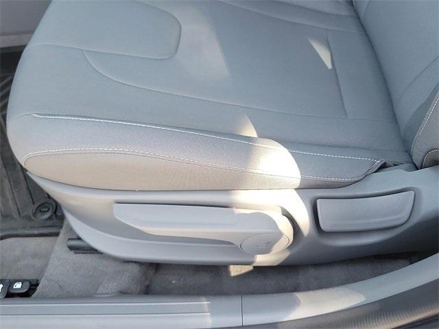 new 2025 Hyundai Elantra car, priced at $21,714