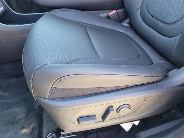 new 2025 Hyundai TUCSON Hybrid car, priced at $33,054