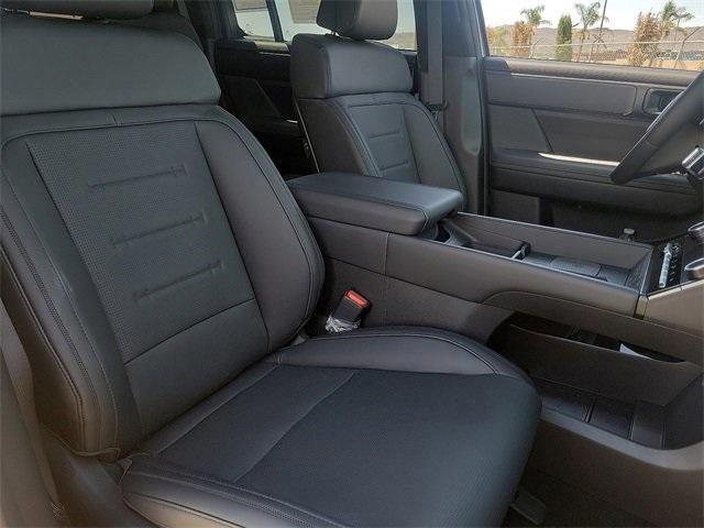 new 2025 Hyundai Santa Fe car, priced at $47,185