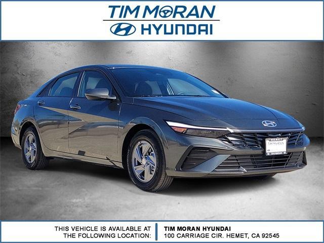 new 2025 Hyundai Elantra car, priced at $21,285