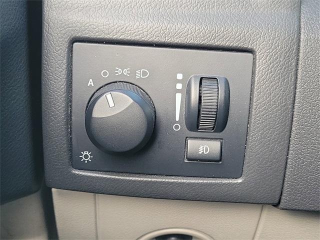 used 2006 Chrysler 300C car, priced at $7,495