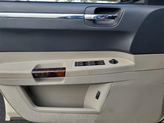 used 2006 Chrysler 300C car, priced at $7,495