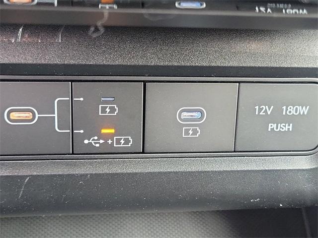 new 2026 Hyundai TUCSON Hybrid car, priced at $33,045