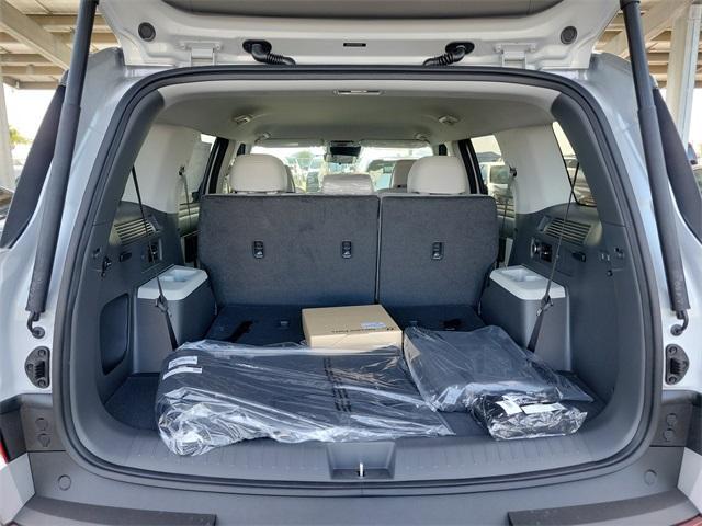 new 2026 Hyundai SANTA FE HEV car, priced at $36,405