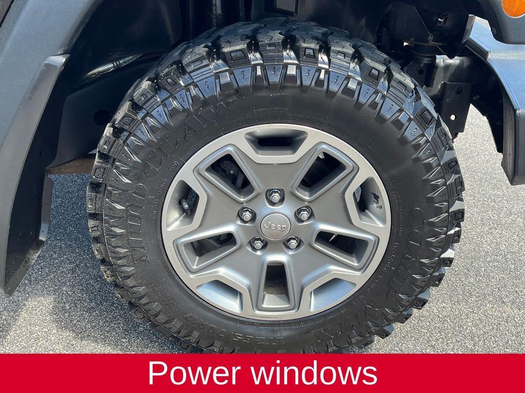 used 2015 Jeep Wrangler Unlimited car, priced at $17,988