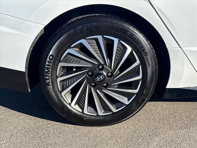 used 2024 Hyundai Sonata Hybrid car, priced at $22,987