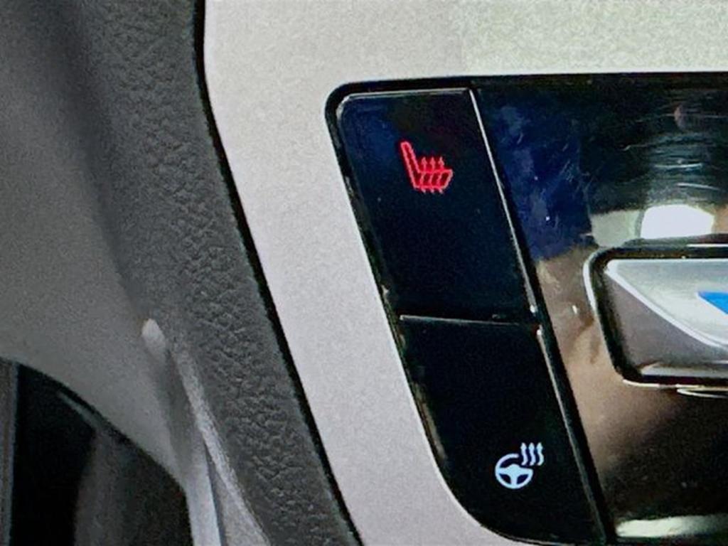 used 2022 Ford Explorer car, priced at $28,998