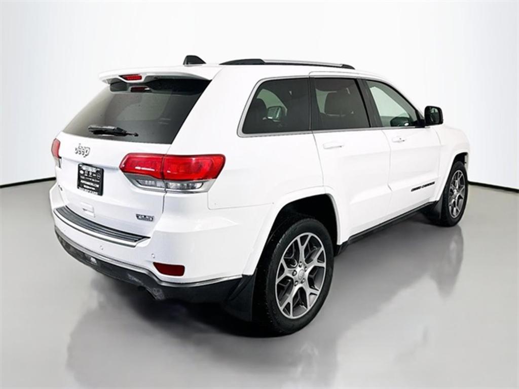 used 2018 Jeep Grand Cherokee car, priced at $18,799