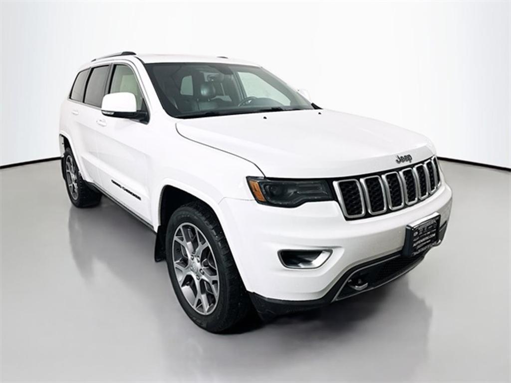 used 2018 Jeep Grand Cherokee car, priced at $18,799