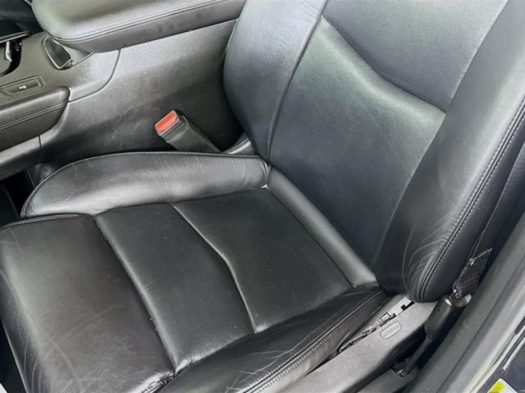 used 2017 Cadillac XT5 car, priced at $17,716