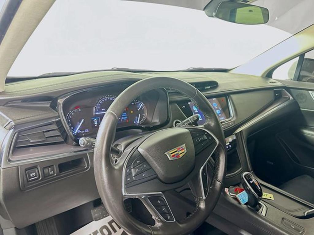 used 2017 Cadillac XT5 car, priced at $17,716