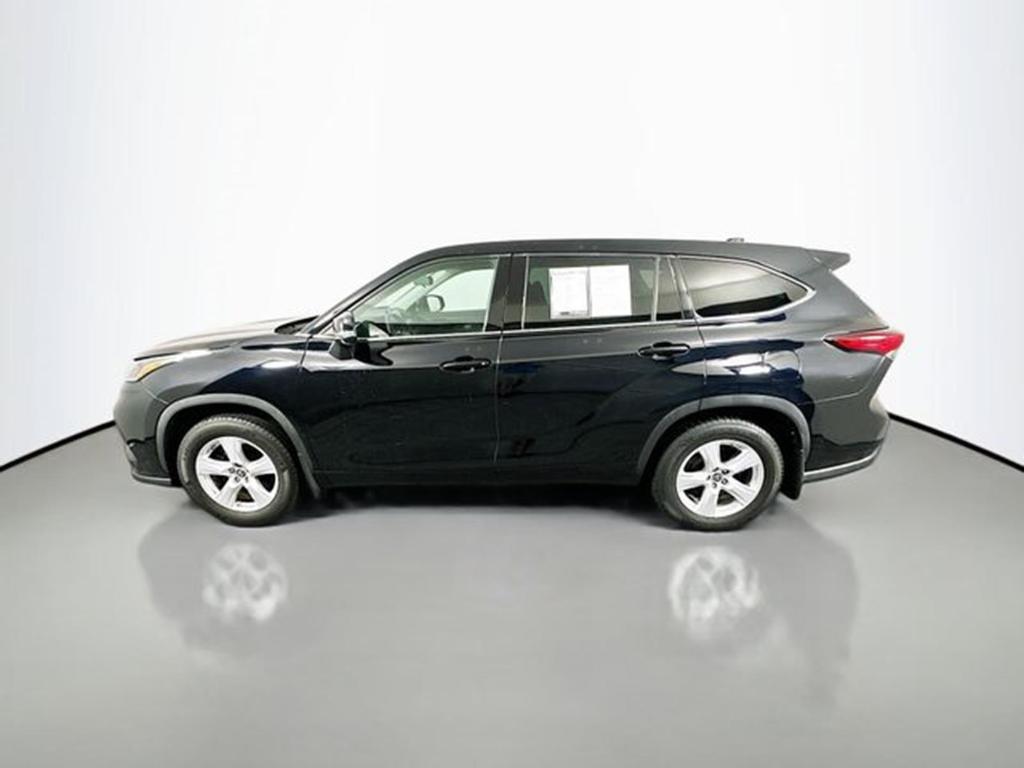 used 2020 Toyota Highlander car, priced at $27,728