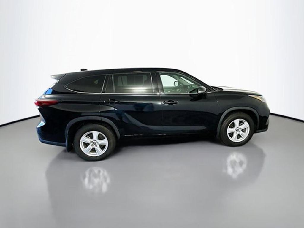 used 2020 Toyota Highlander car, priced at $27,728