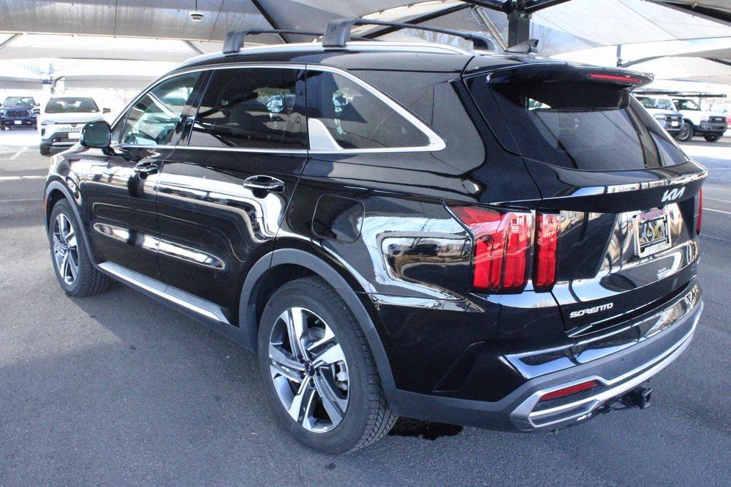 used 2023 Kia Sorento Hybrid car, priced at $31,900