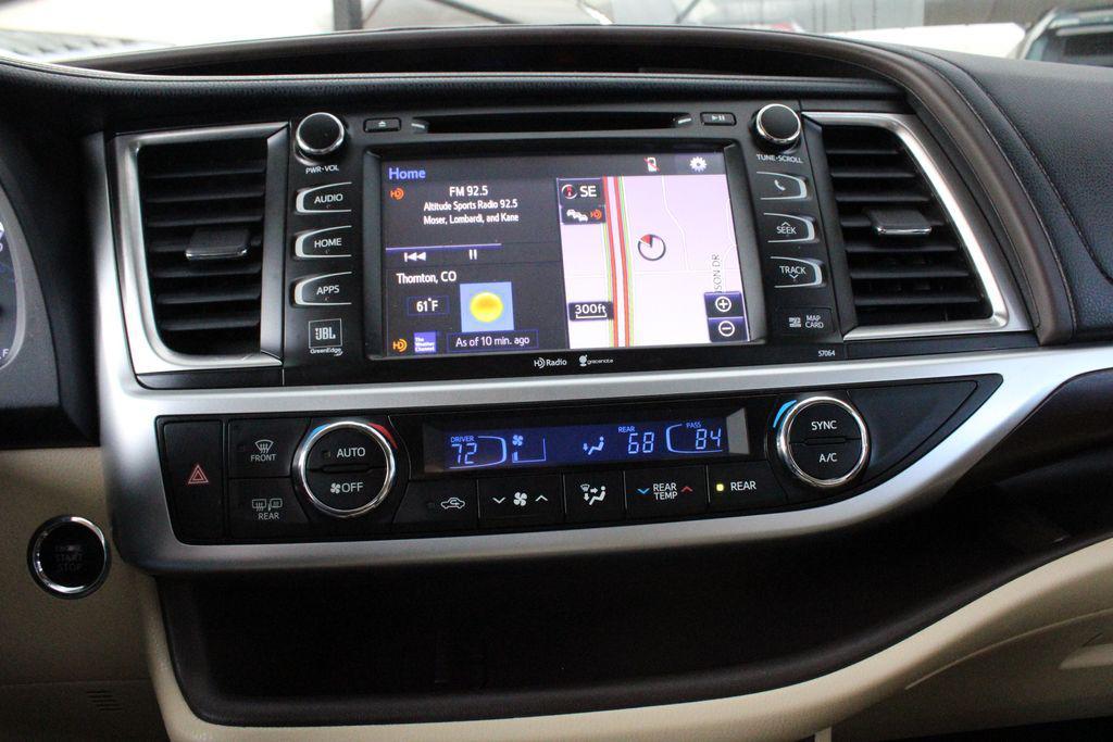 used 2015 Toyota Highlander car, priced at $18,900