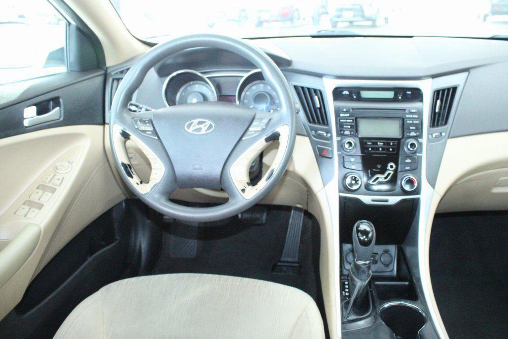 used 2013 Hyundai Sonata car, priced at $6,500