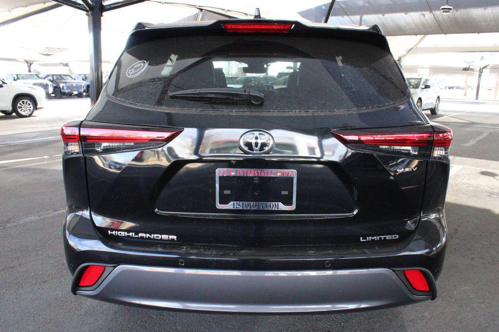 new 2026 Toyota Highlander Hybrid car, priced at $56,023