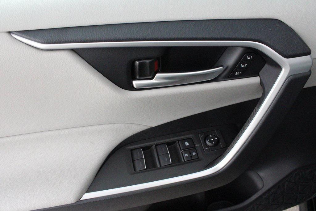 new 2025 Toyota RAV4 car, priced at $38,993