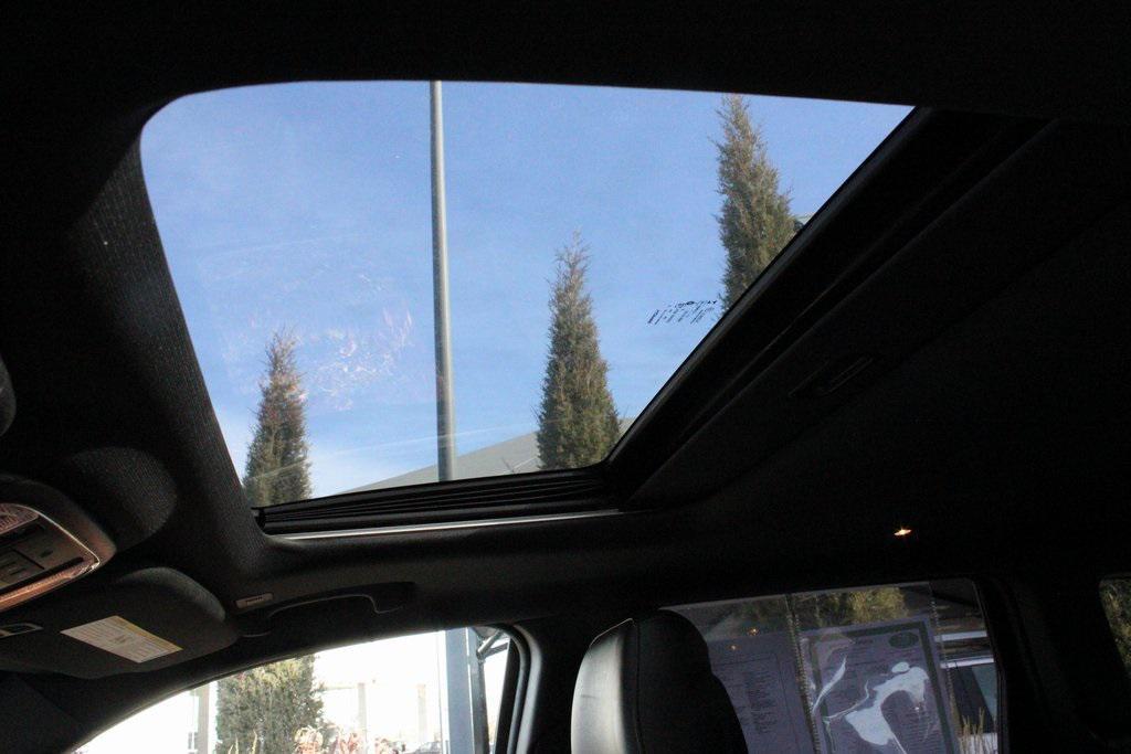 used 2021 Jeep Grand Cherokee car, priced at $24,500