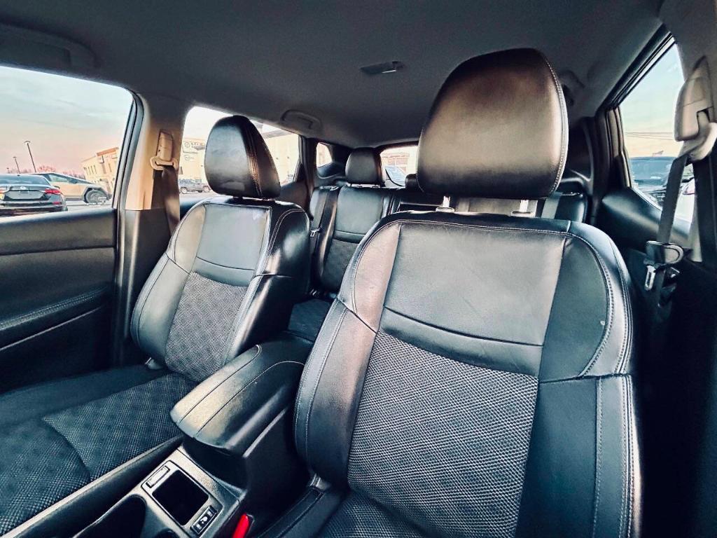 used 2020 Nissan Rogue Sport car, priced at $12,495