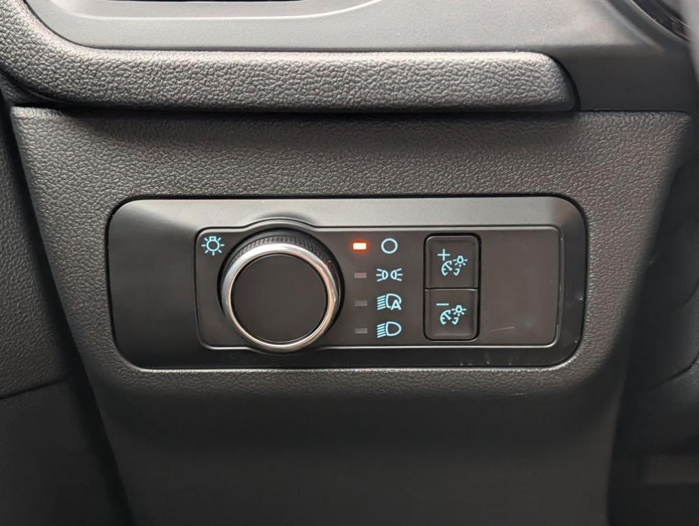 used 2025 Ford Escape car, priced at $26,799