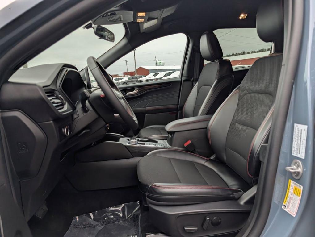 used 2025 Ford Escape car, priced at $26,799