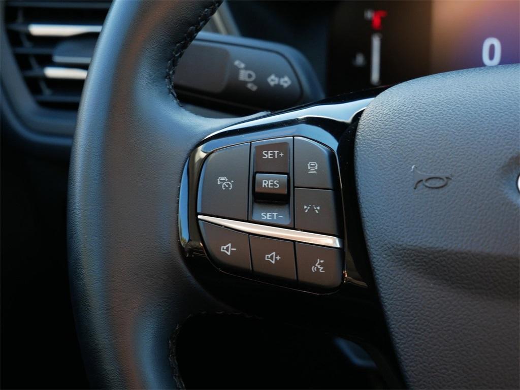 used 2024 Ford Escape car, priced at $21,999