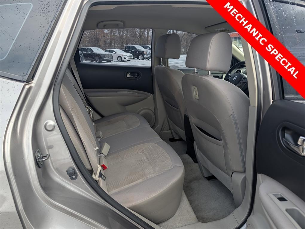 used 2015 Nissan Rogue Select car, priced at $7,499