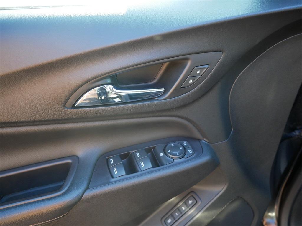 used 2021 Chevrolet Equinox car, priced at $20,999