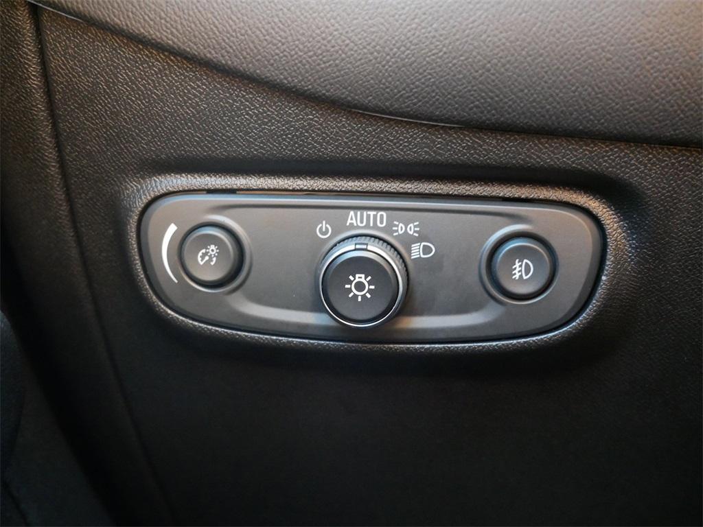 used 2021 Chevrolet Equinox car, priced at $20,999