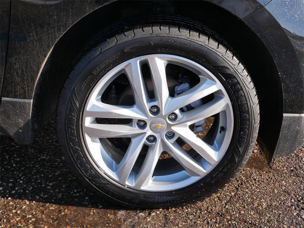 used 2021 Chevrolet Equinox car, priced at $20,999