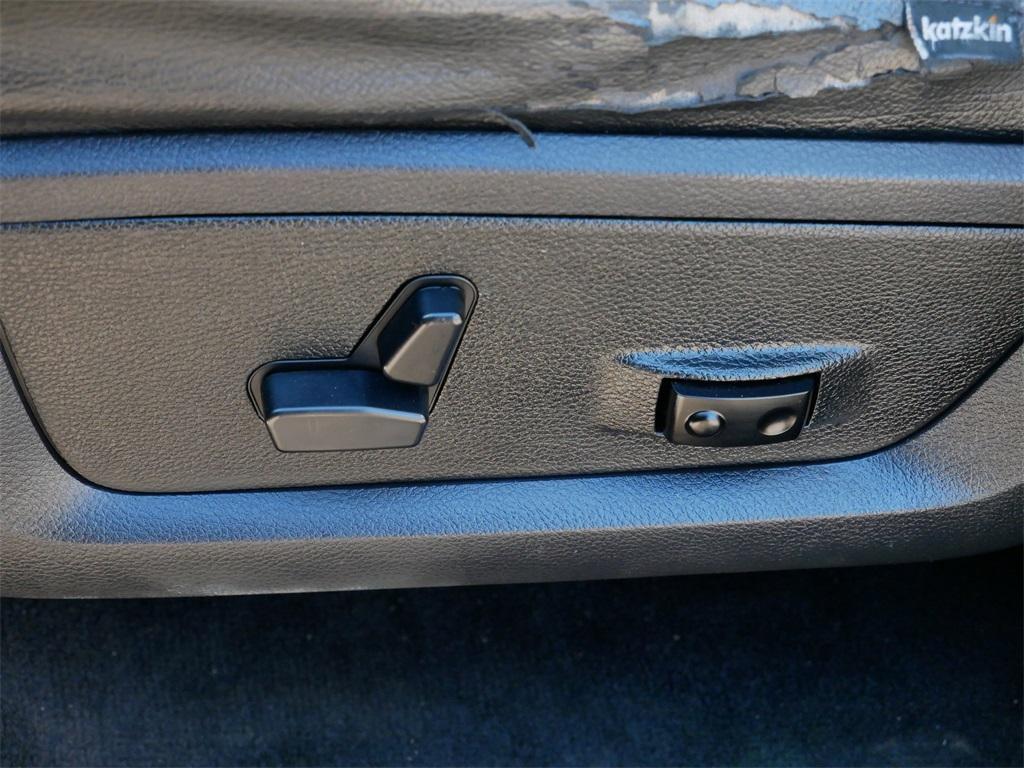 used 2017 Ram 1500 car, priced at $13,999