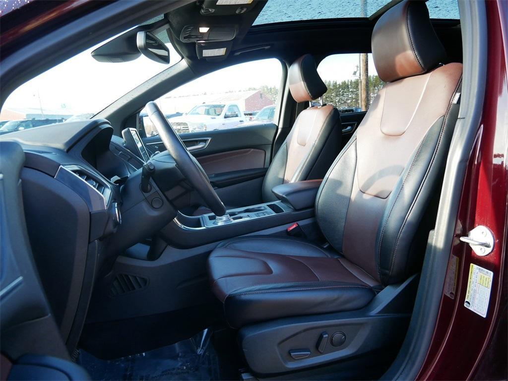 used 2022 Ford Edge car, priced at $27,999